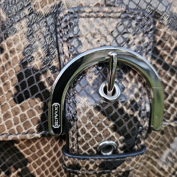 Coach snake skin crossbody bag - Picture 7 of 8